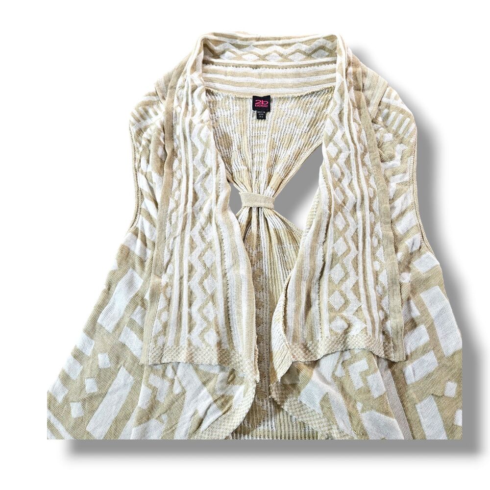 2b Bebe Cardigan Size Small White Beige Geometric Print Sleeveless Open Vest - Picture 4 of 10